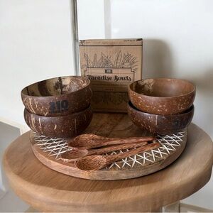 310 Nutrition Coconut Shell Bowls and Spoons Set